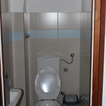 Bakonyi Vandor Turalak Es Kemping בית הארחה *