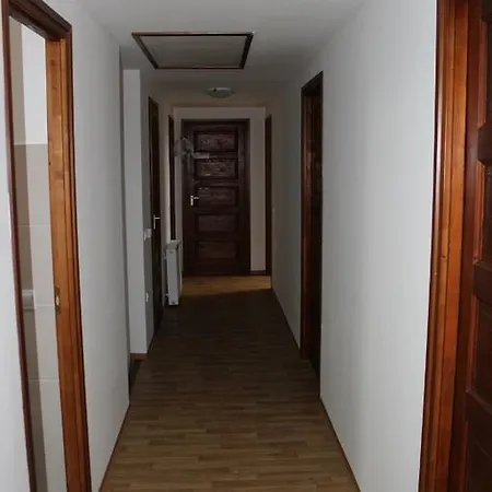 Bakonyi Vandor Turalak Es Kemping Guest house Bakonyszentlaszlo
